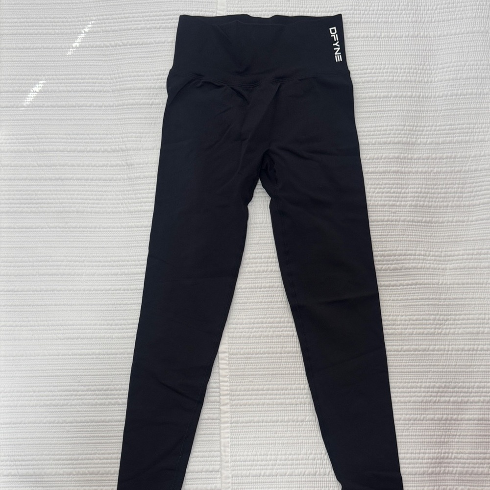 DFYNE Dynamic Leggings